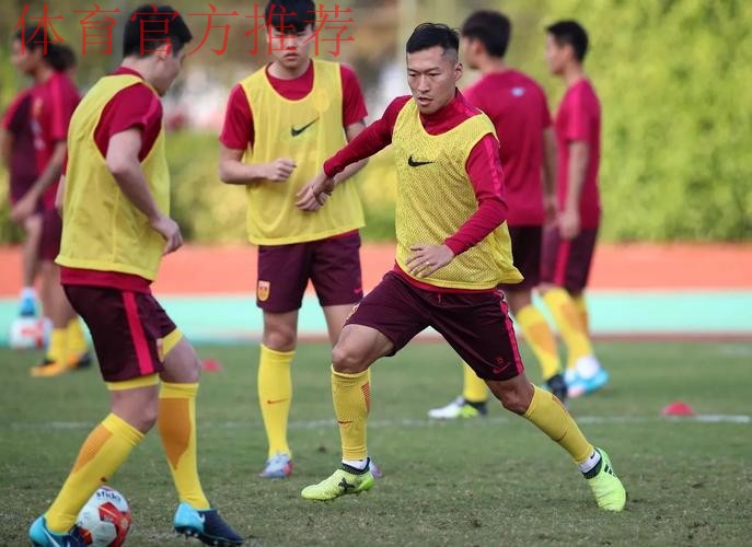 国足新人说|杨立瑜:“希望世界杯梦想会在当打之年实现吧!” 国足新人说|杨立瑜:“希望世界杯梦想会在当打之年实现吧!”